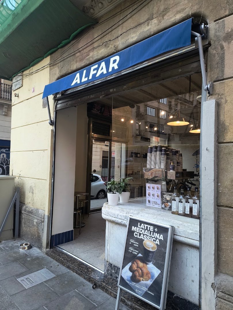 ALFAR Medialunas | Bakery & Specialty Coffee specialty coffee shop in Barcelona - photo 8