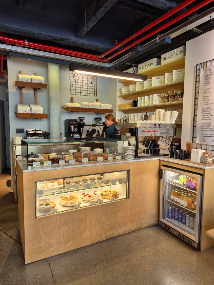 Tostao specialty coffee shop in Barcelona - photo 9