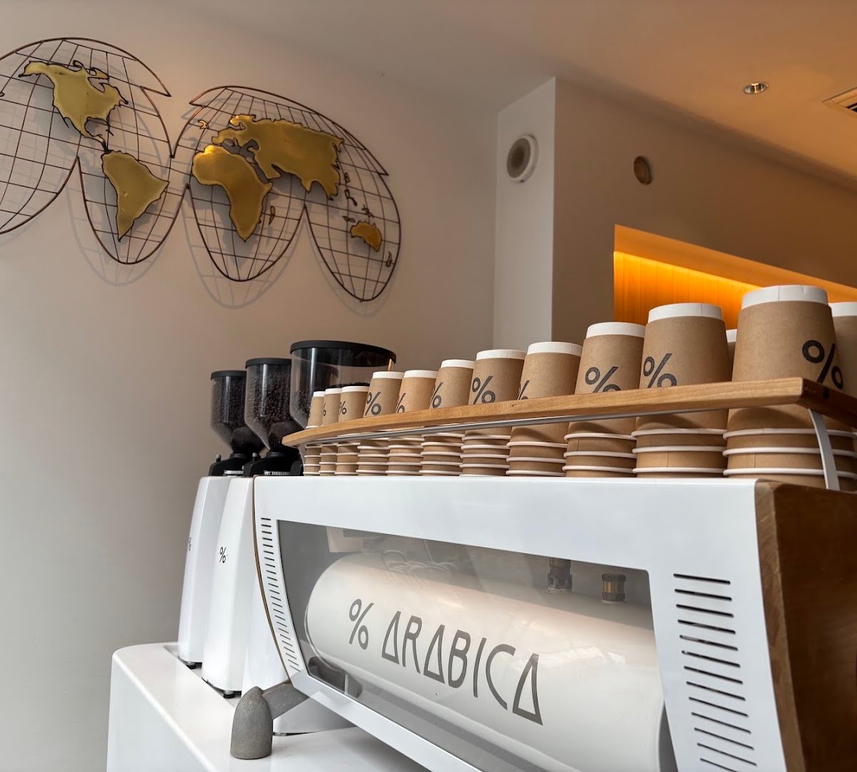 % ARABICA Kyoto Higashiyama specialty coffee shop in Kyoto - photo 7