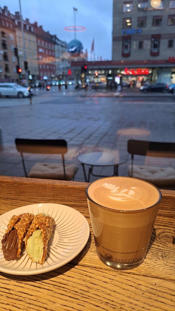 Coffee at Koffein Sweden AB, specialty coffee shop in Stockholm