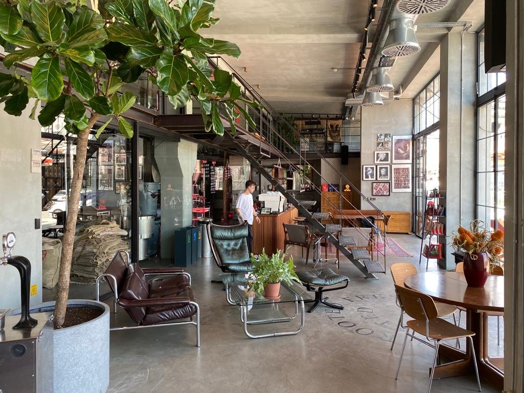 The Whirl Roastery specialty coffee shop in Istanbul - photo 3