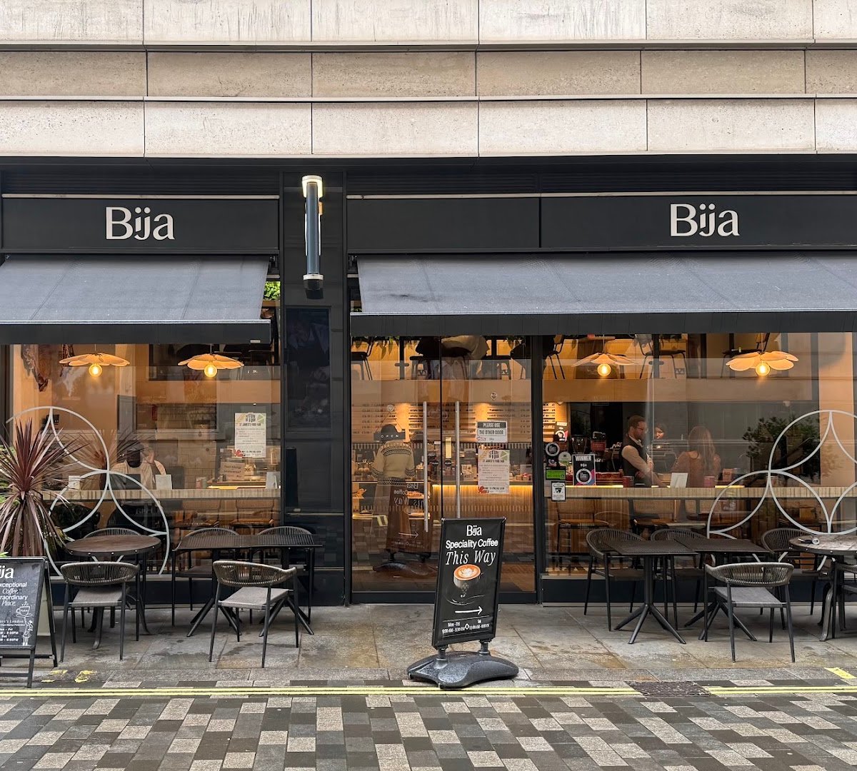 Bija Coffee specialty coffee shop in London - photo 4