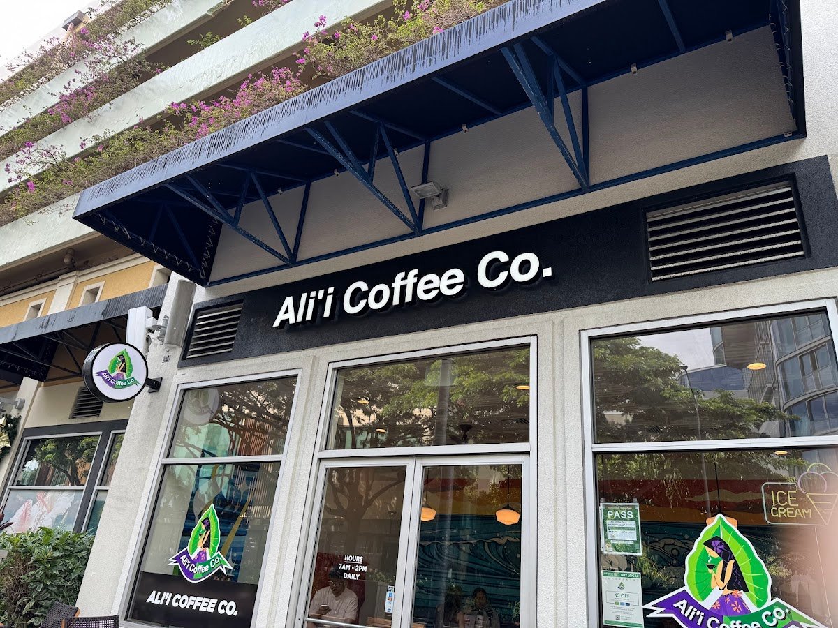 Ali'i Coffee Co. specialty coffee shop in Honolulu - photo 4