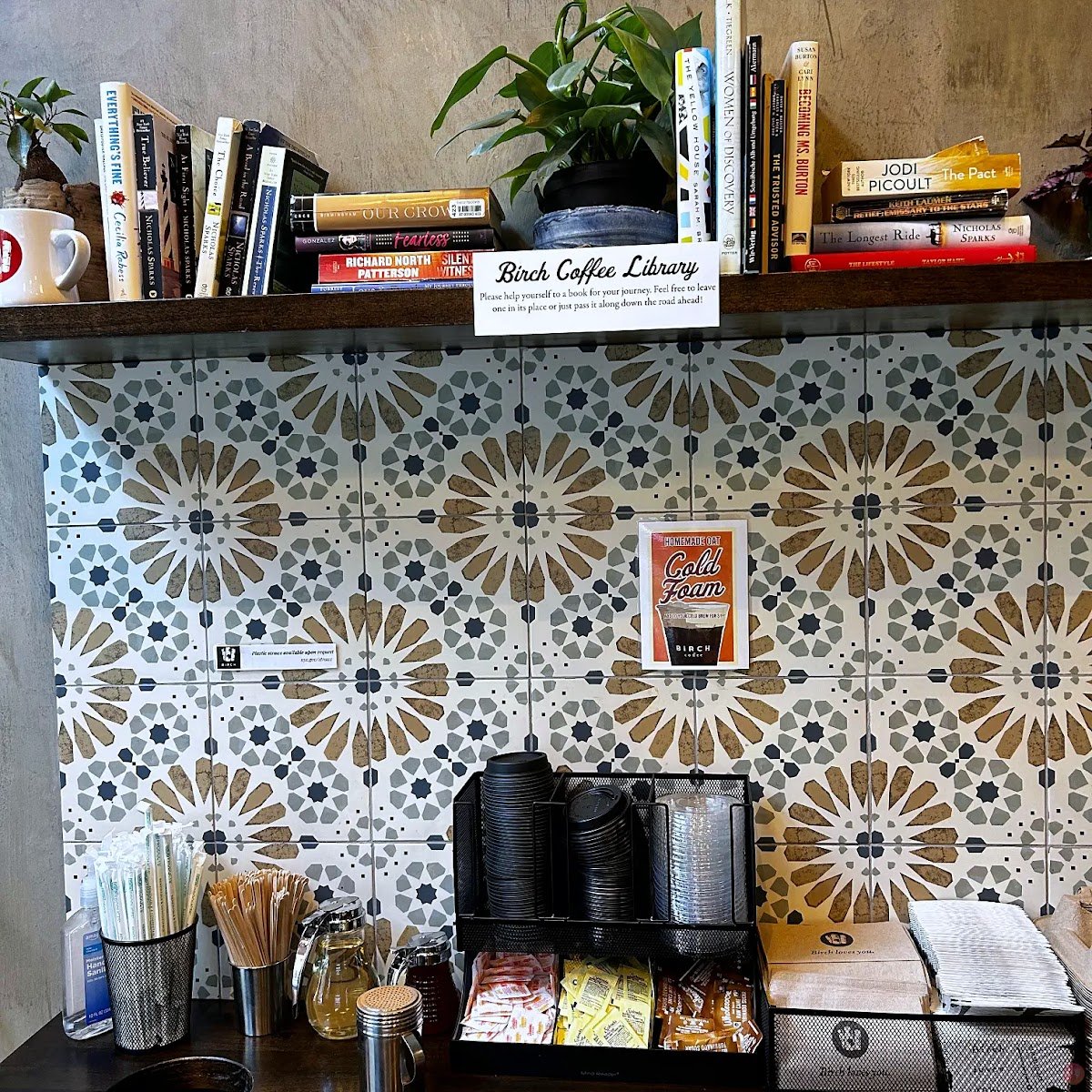 Birch Coffee specialty coffee shop in New York - photo 7