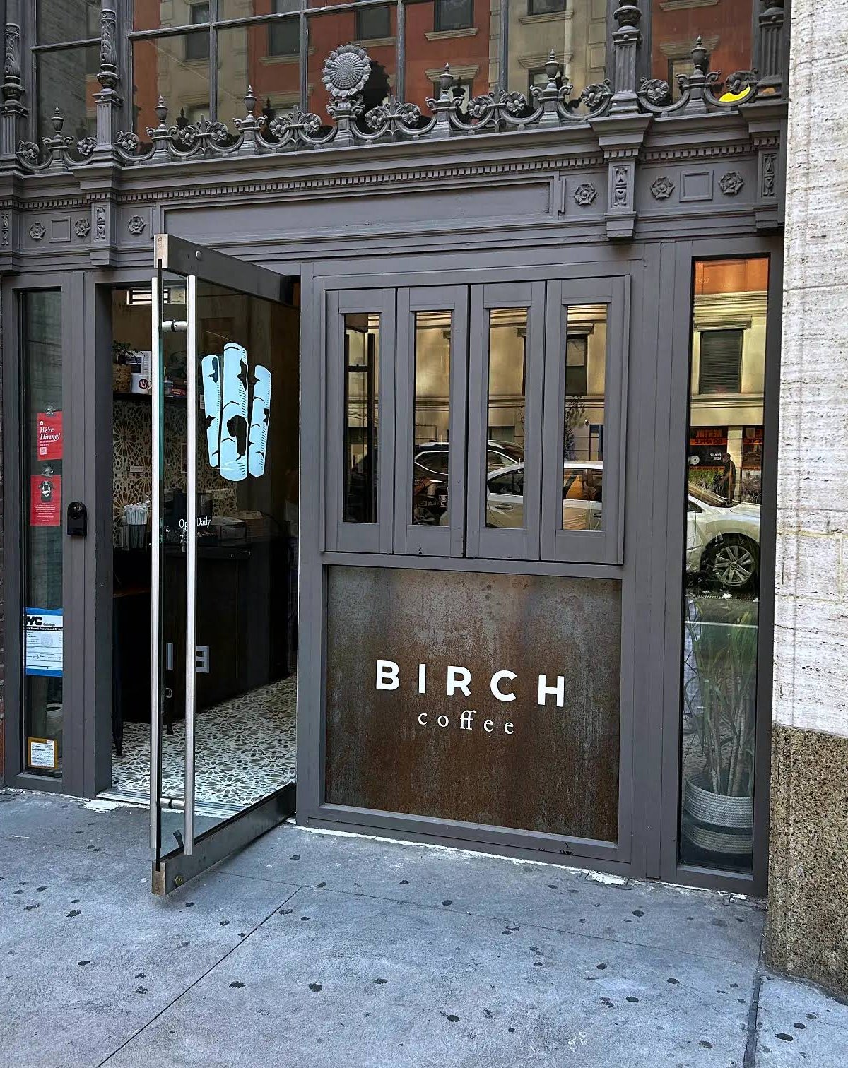 Birch Coffee specialty coffee shop in New York - photo 10