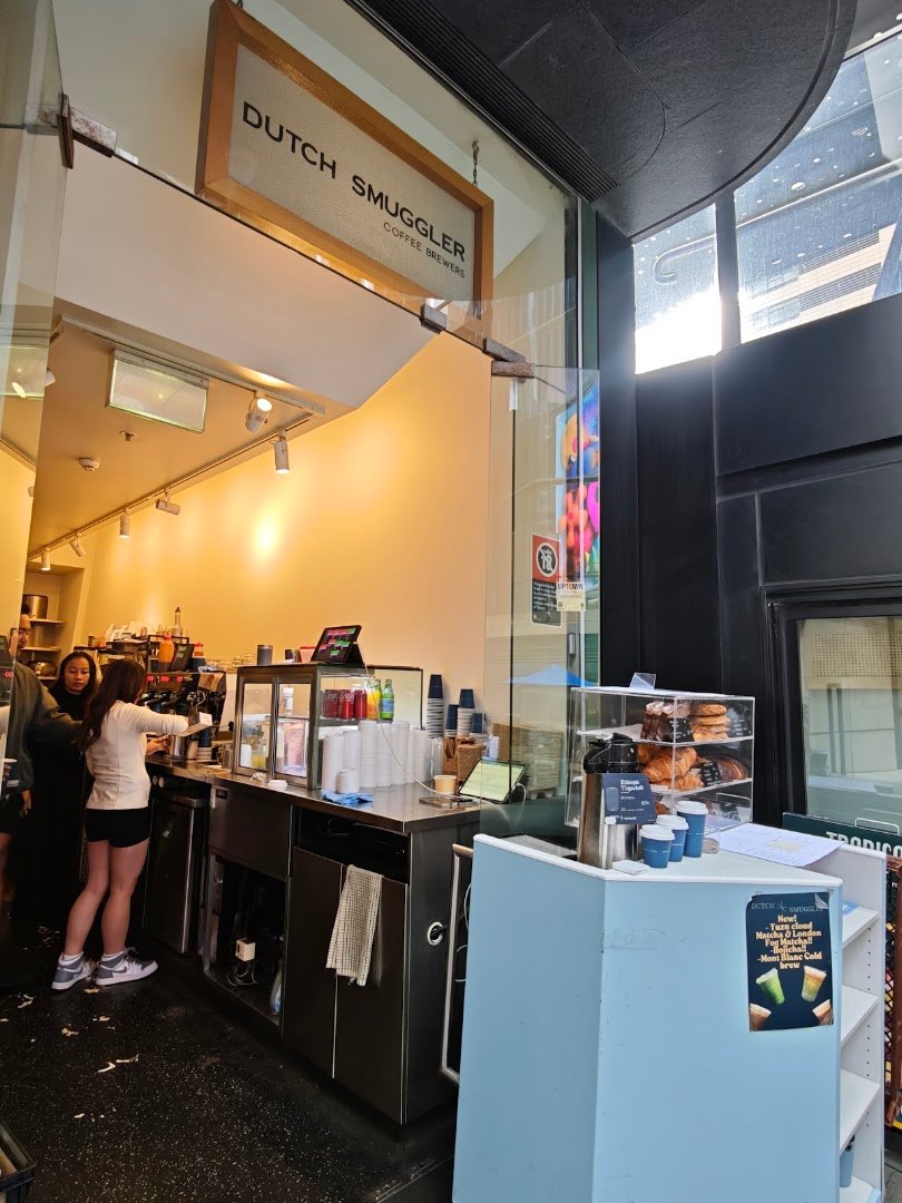 Dutch Smuggler Sydney Place specialty coffee shop in Sydney - photo 8