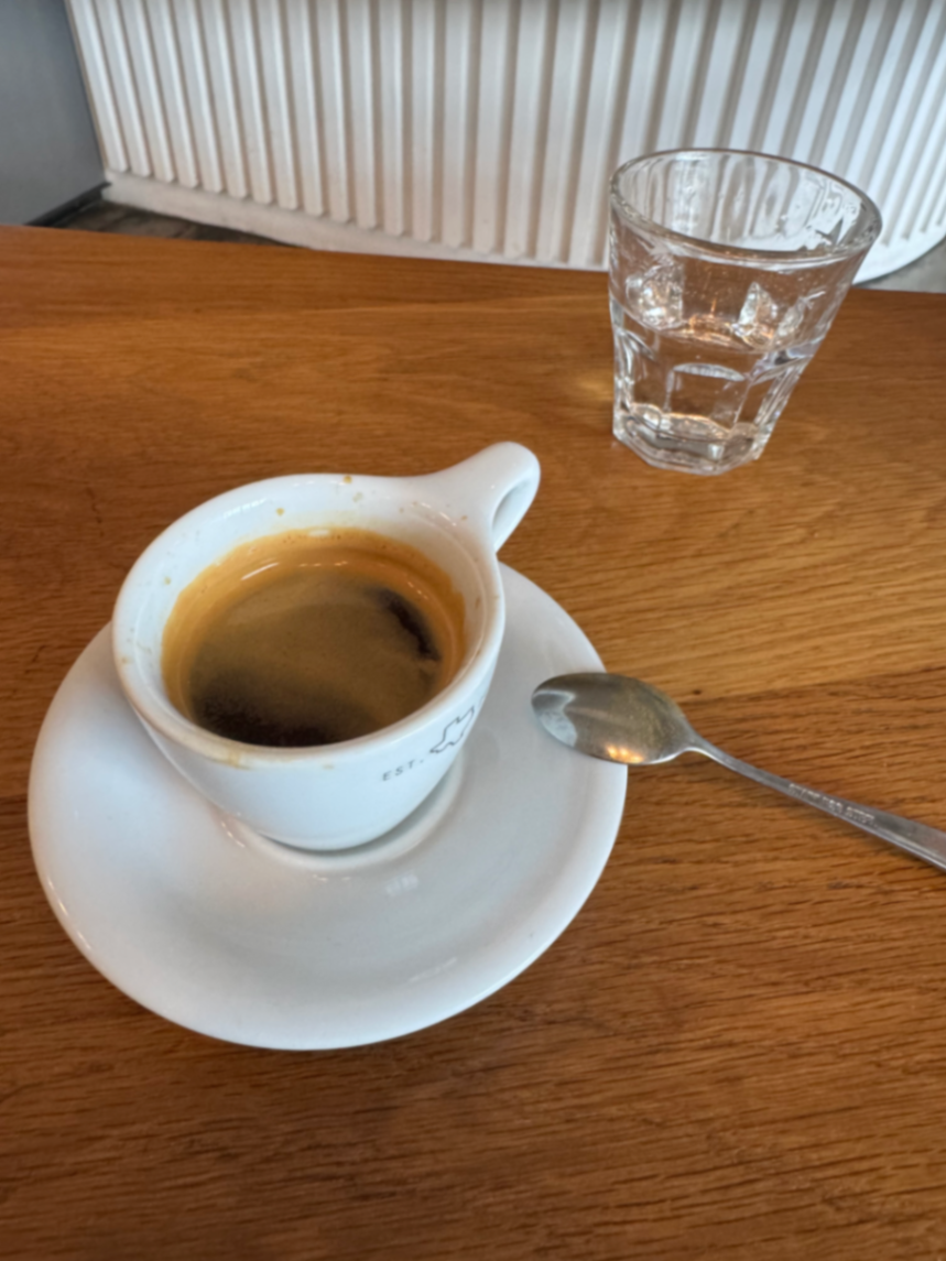 User photo of Houndstooth Coffee by Sheldon